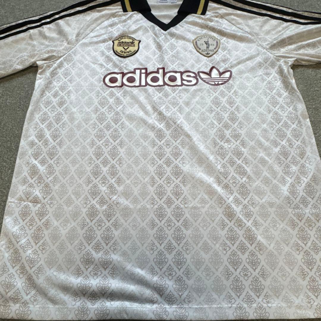 adidas ロングスリーブシャツ ホワイト 1983