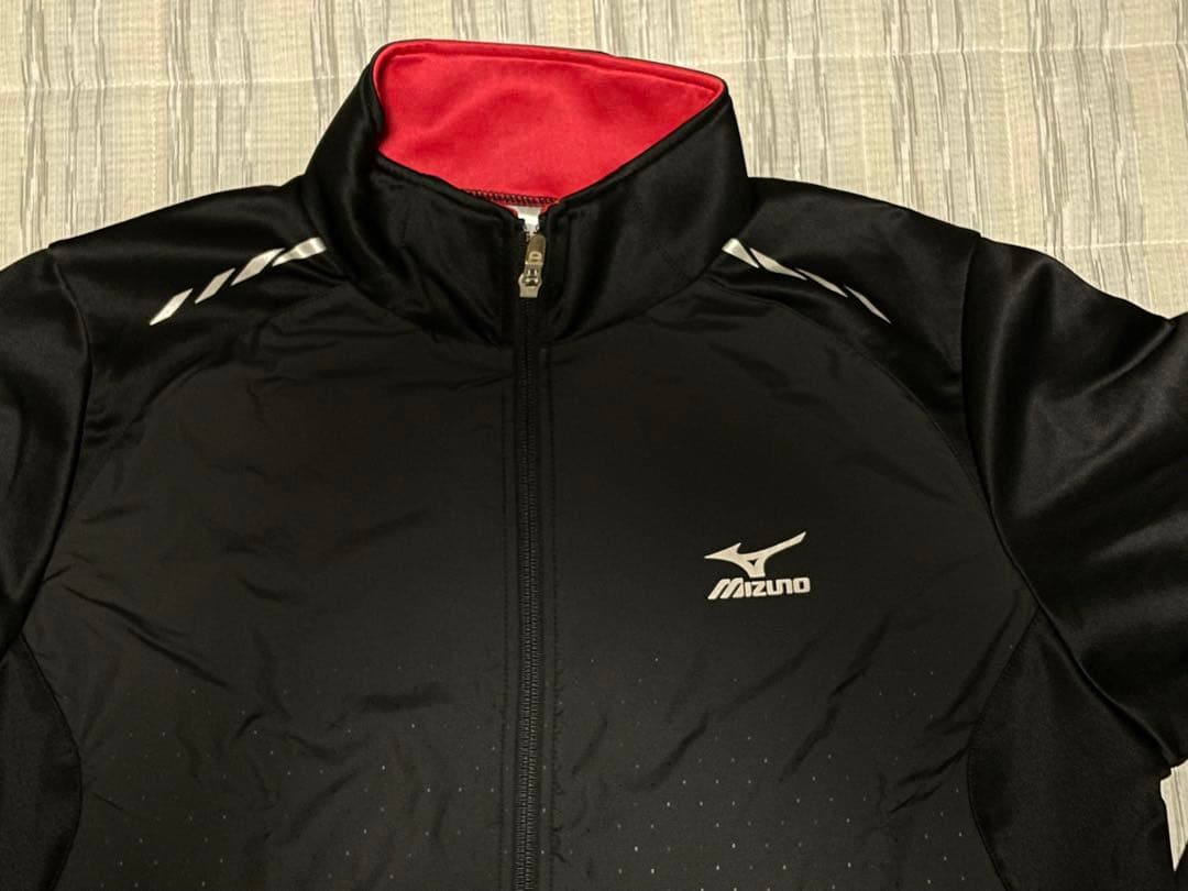 Mizunoジャージセット ブラック/レッド　トレーニング