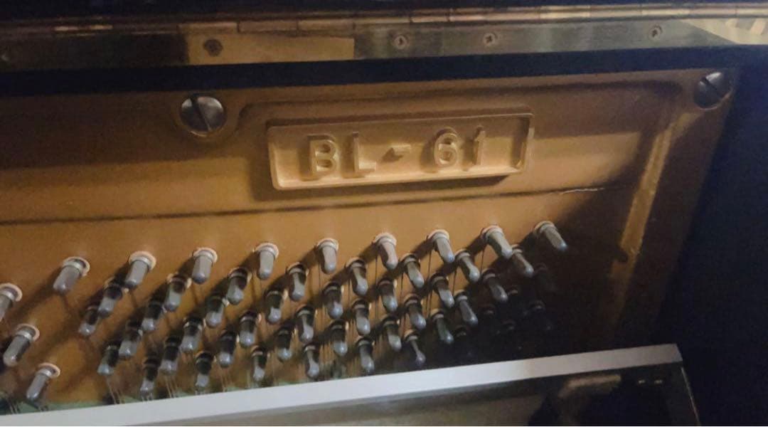KAWAI アップライトピアノBL-61