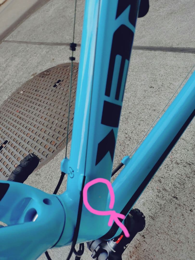 yuya ロードバイク TREK Emonda ALR4 走行少ないです！