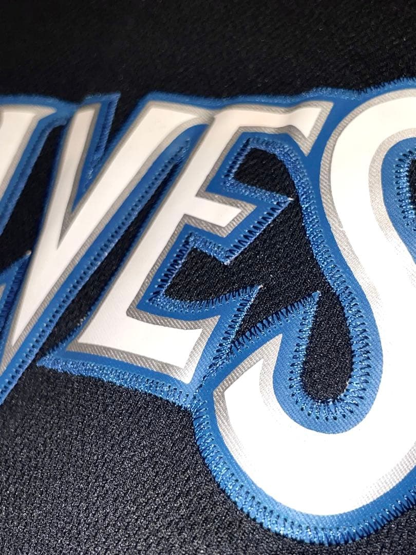 さ*し様 激レア‼️NBAユニフォーム Timberwolves AndrewW