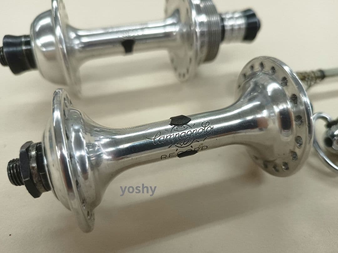 82 【中古美品】CAMPAGNOLO　カンパニョーロ　スモールハブセット
