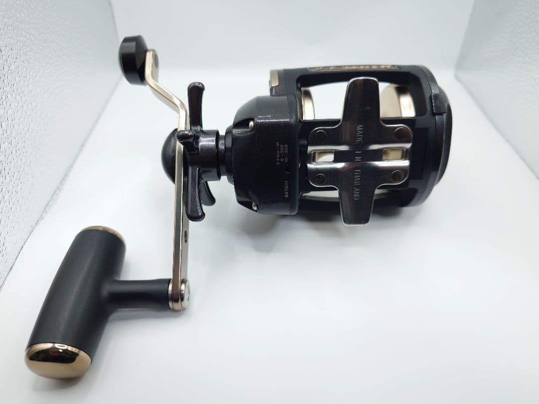 ダイワ DAIWAメーター倶楽部巨鯉40w　鯉専用設計　(美品)