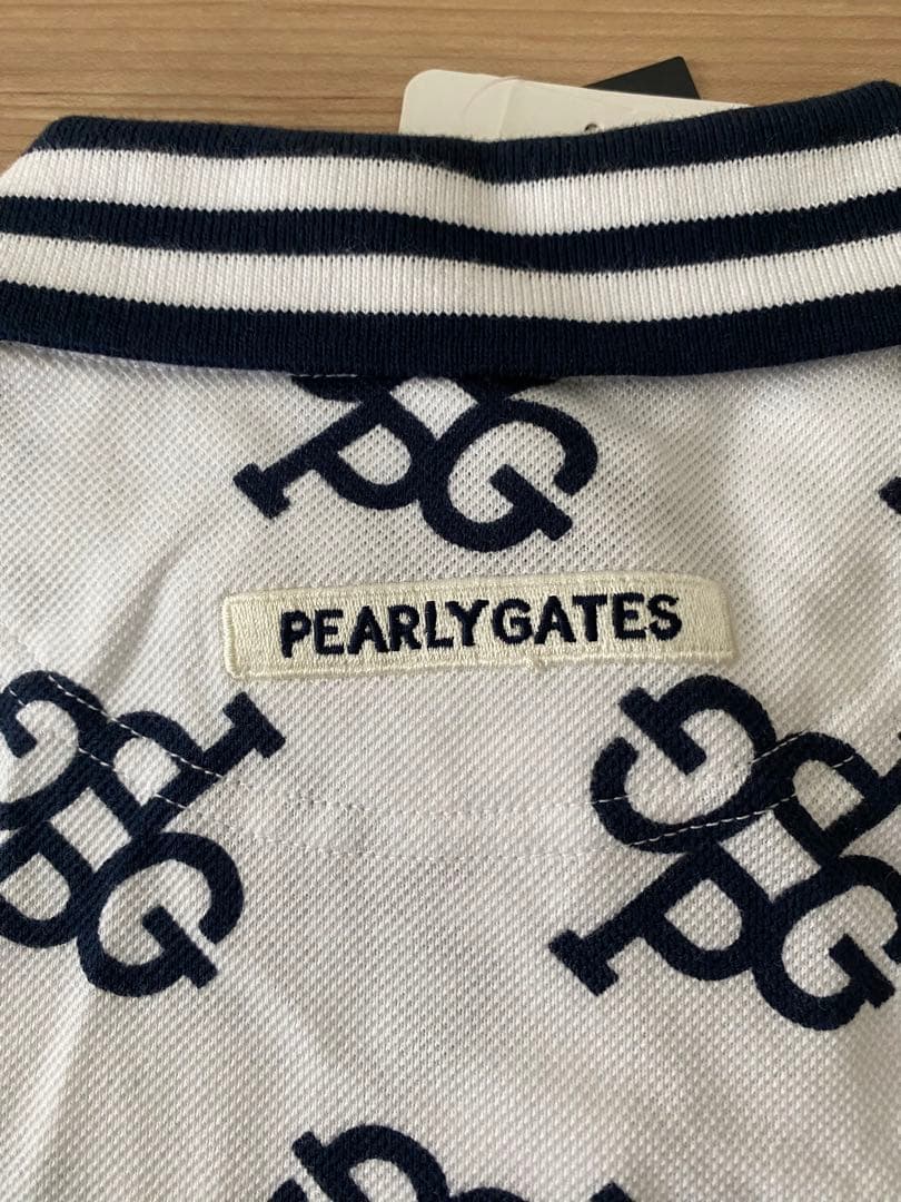 【新品！タグ付き！】PEARLYGATES モノグラム柄ポロシャツ
