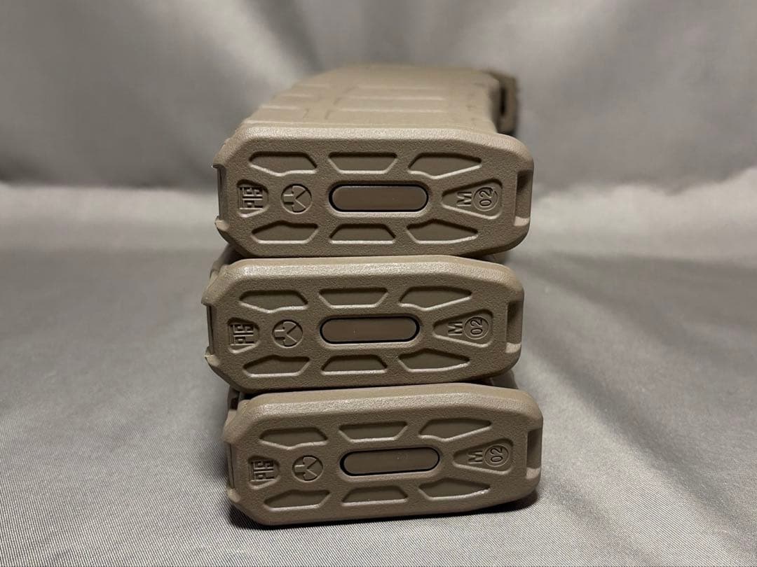 【廃盤美品】MAGPUL PTS製　次世代M4用PMAG タンカラー
