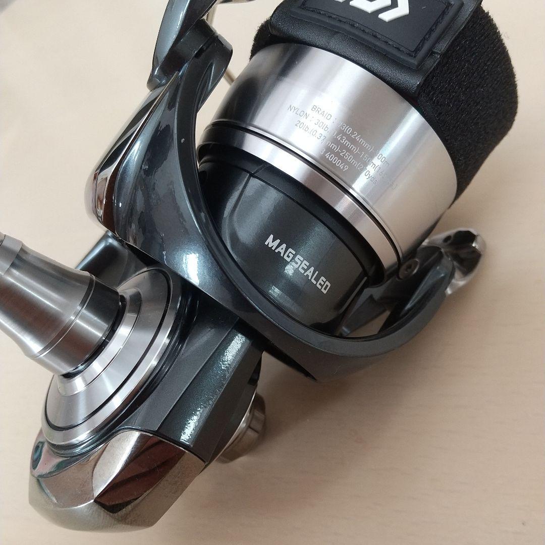 未使用品 Daiwa CERTATE24 SW 6000-H