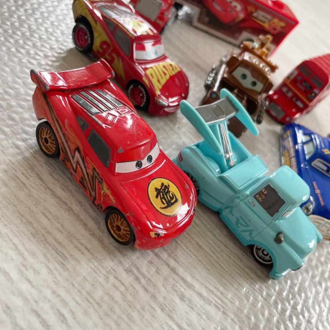トミカ　カーズミニカー　2