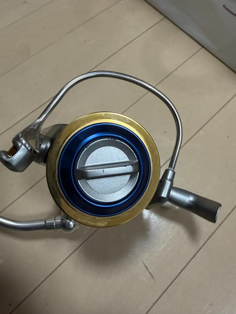 Daiwa Saltiga Z4000 スピニングリール