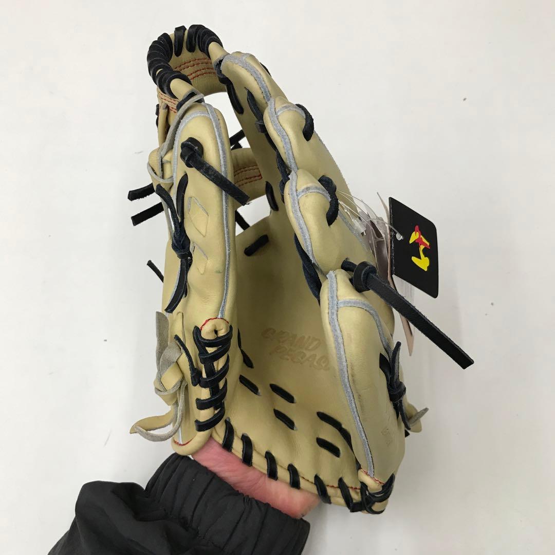 ワールドペガサス　硬式グラブ　内野手用　41型　型付け済み