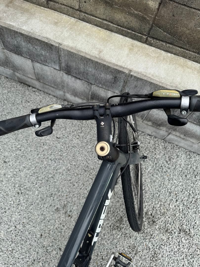 TREK FX2 WSD 15 グレー 700×35C クロスバイク 2019
