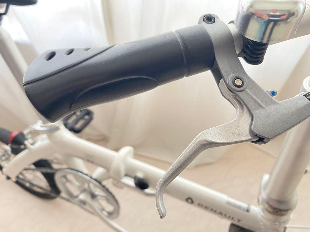 2024年製 ルノー 折り畳み自転車14インチ ホワイト