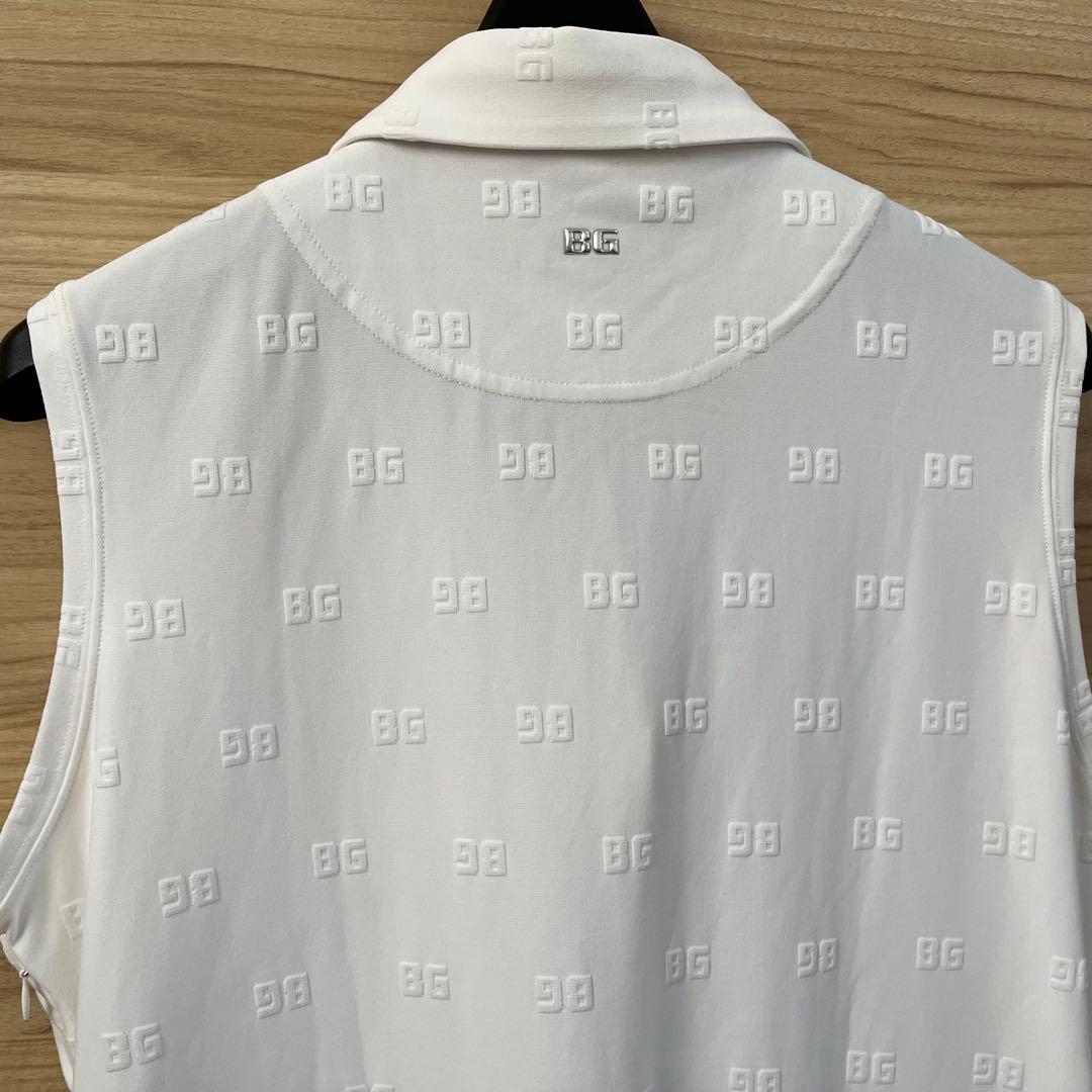 新品★38,500円 BRIEFINGゴルフワンピース ノースリーブスカート白L