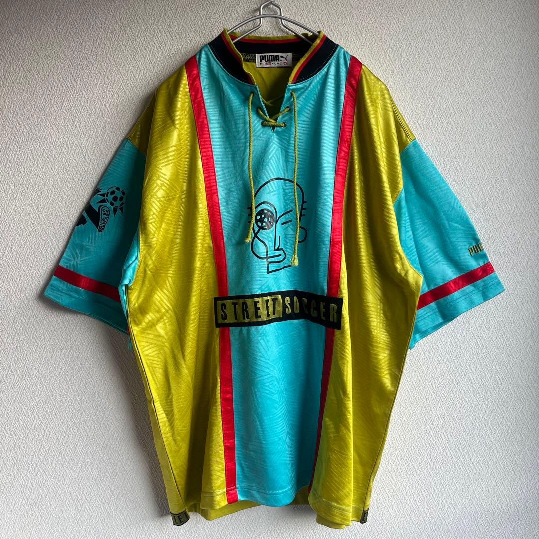 90s ヴィンテージ PUMA プーマ ゲームシャツ 万国旗 古着 アート