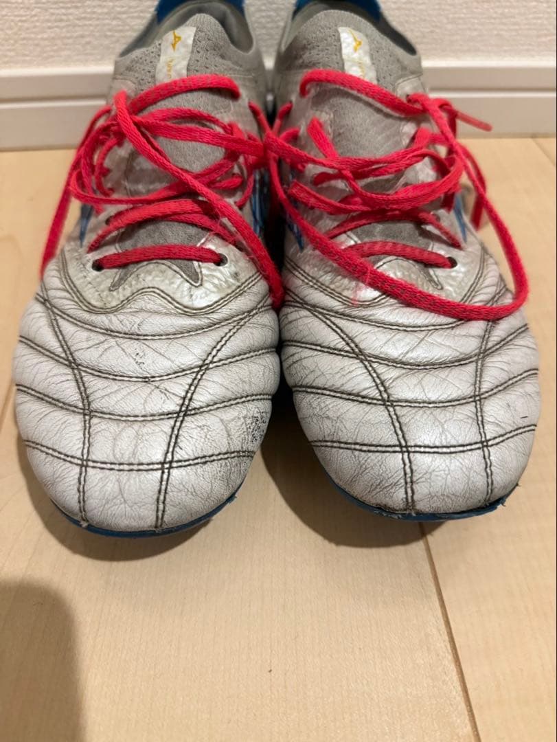 Mizuno モレリアネオ4 β