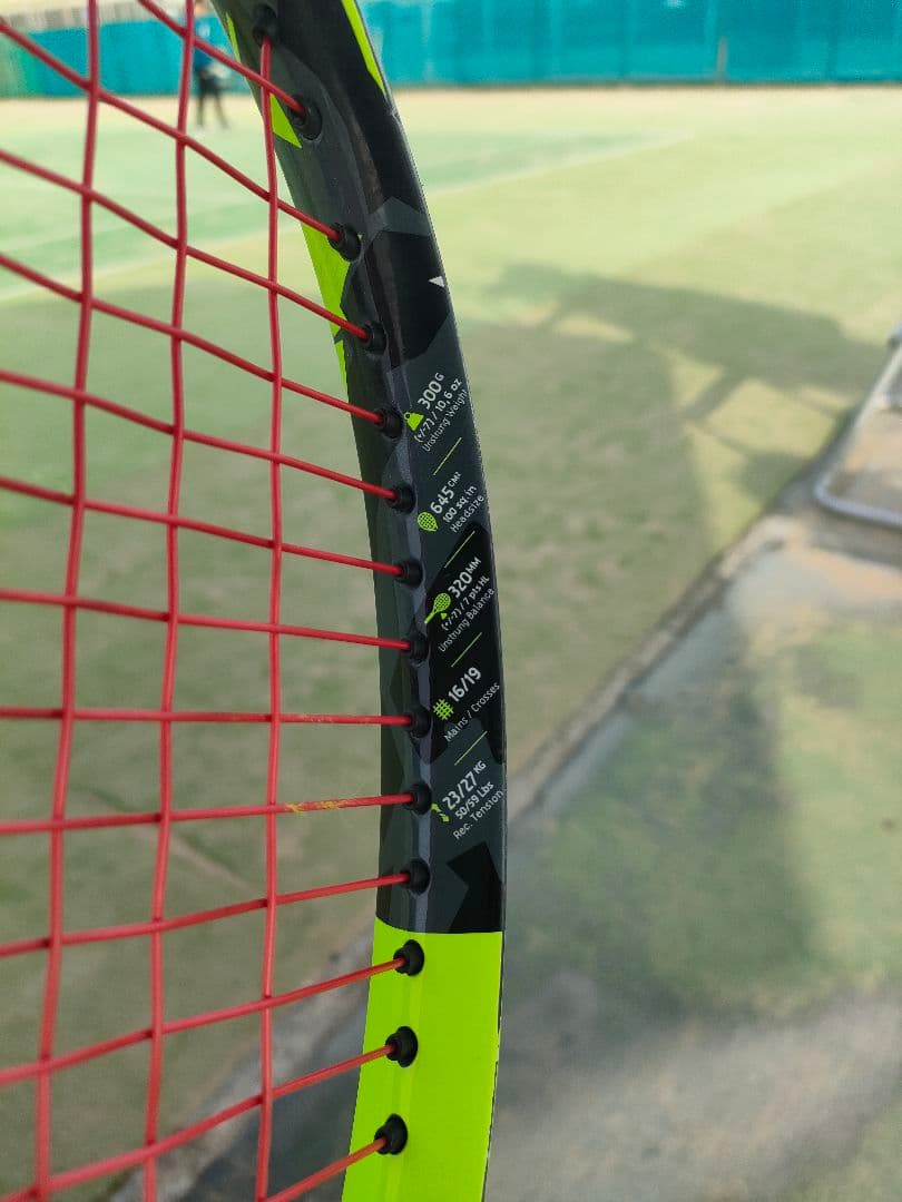 バボラ ピュアアエロ 100 babolat pure aero 2023