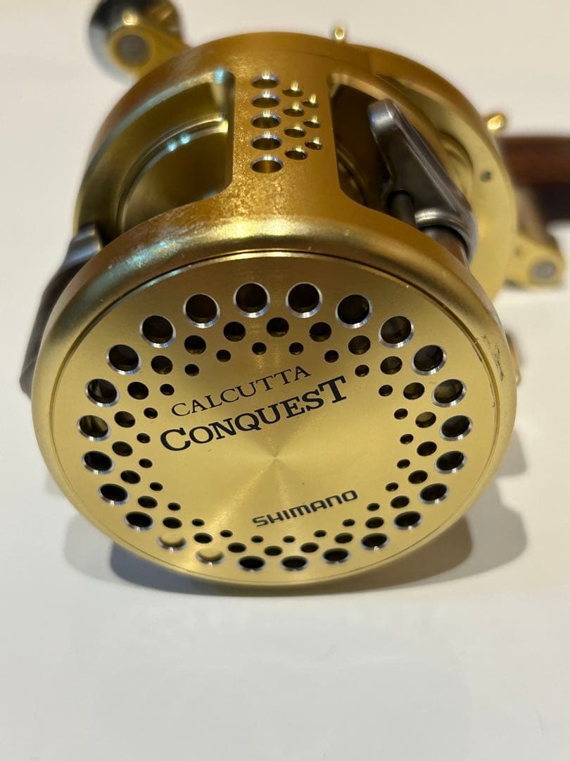 CALCUTTA CONQUEST 401F ゴールド