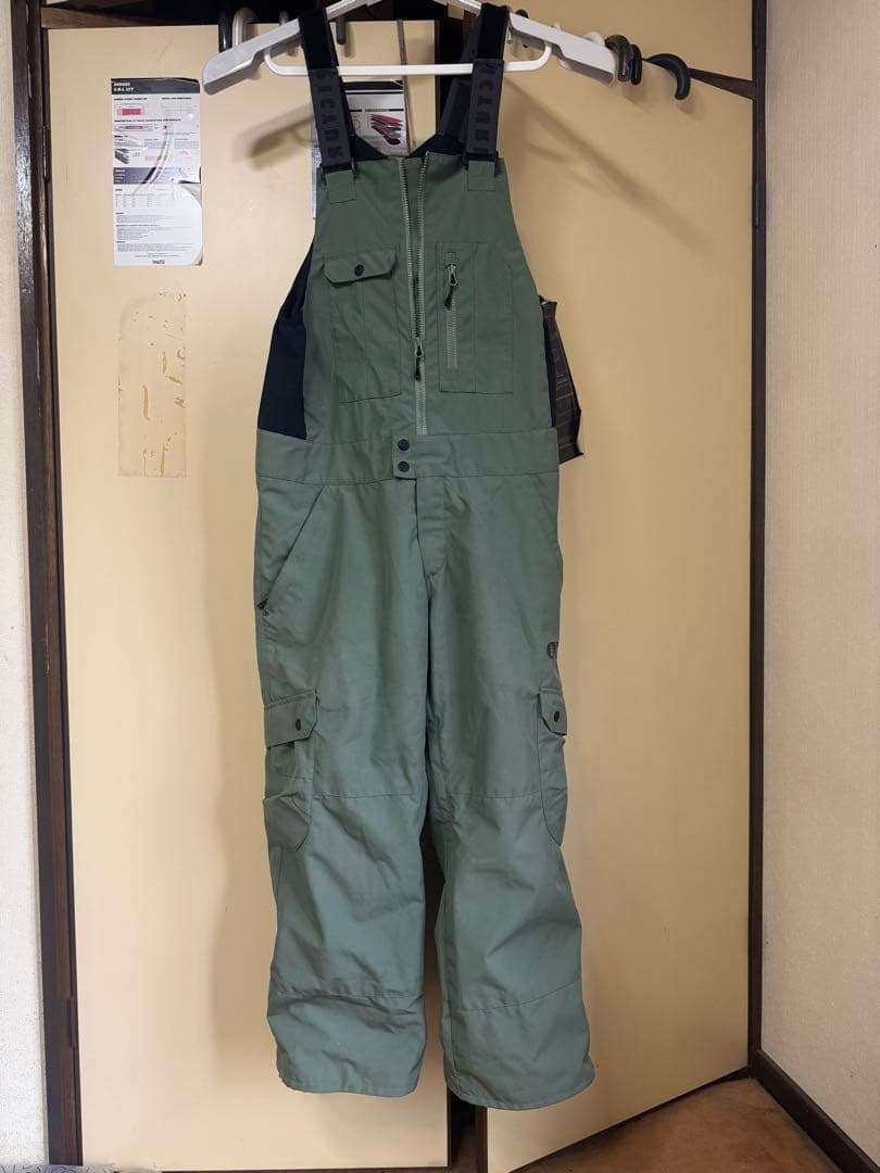 ピクチャーウェア上下セットLサイズ
