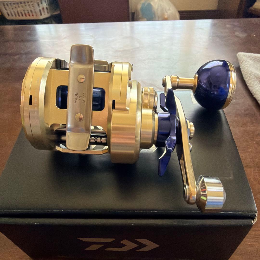 DAIWA MILLIONAIRE BASARA 両軸リール200H右ハンドル