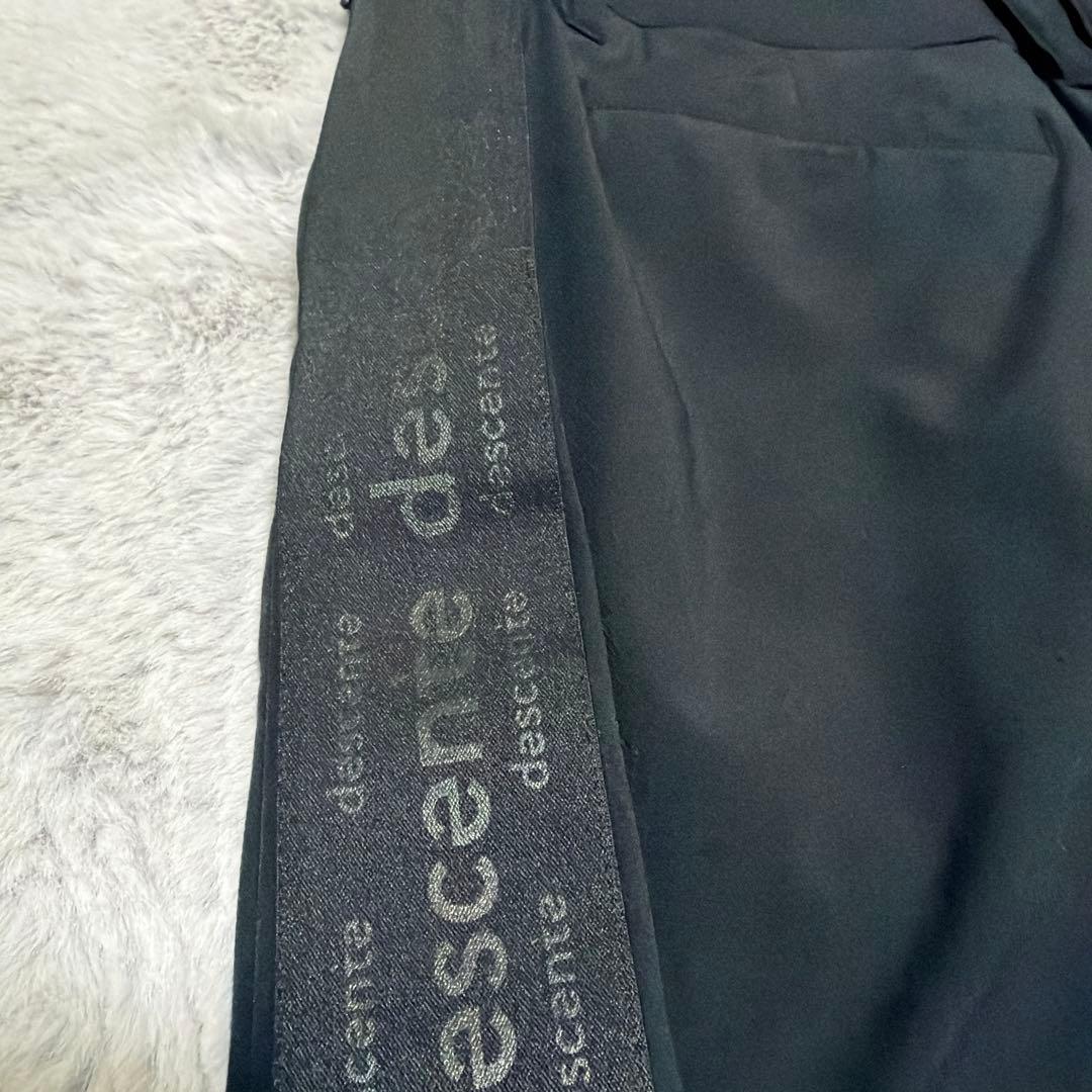 【美品】DESCENTE レディース ゴルフスカート ブラック　L