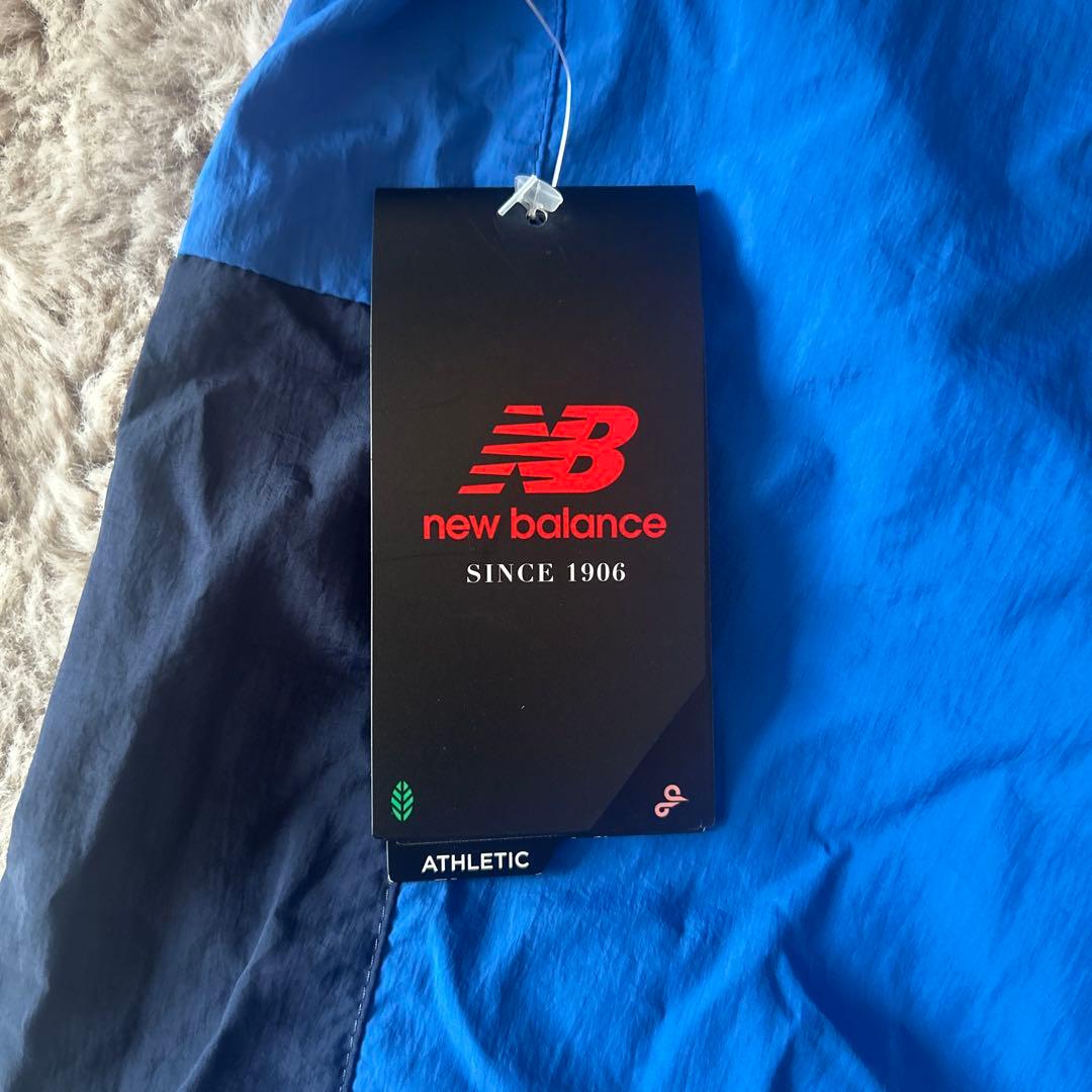 新品未使用タグ付き　new balance　ニューバランス　ウィンドブレーカー