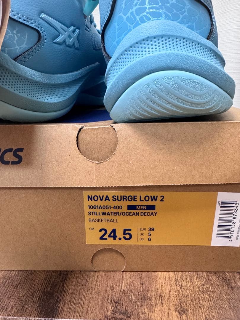 アシックス　asics NOVA SURGE LOW2 【24.5】バッシュ