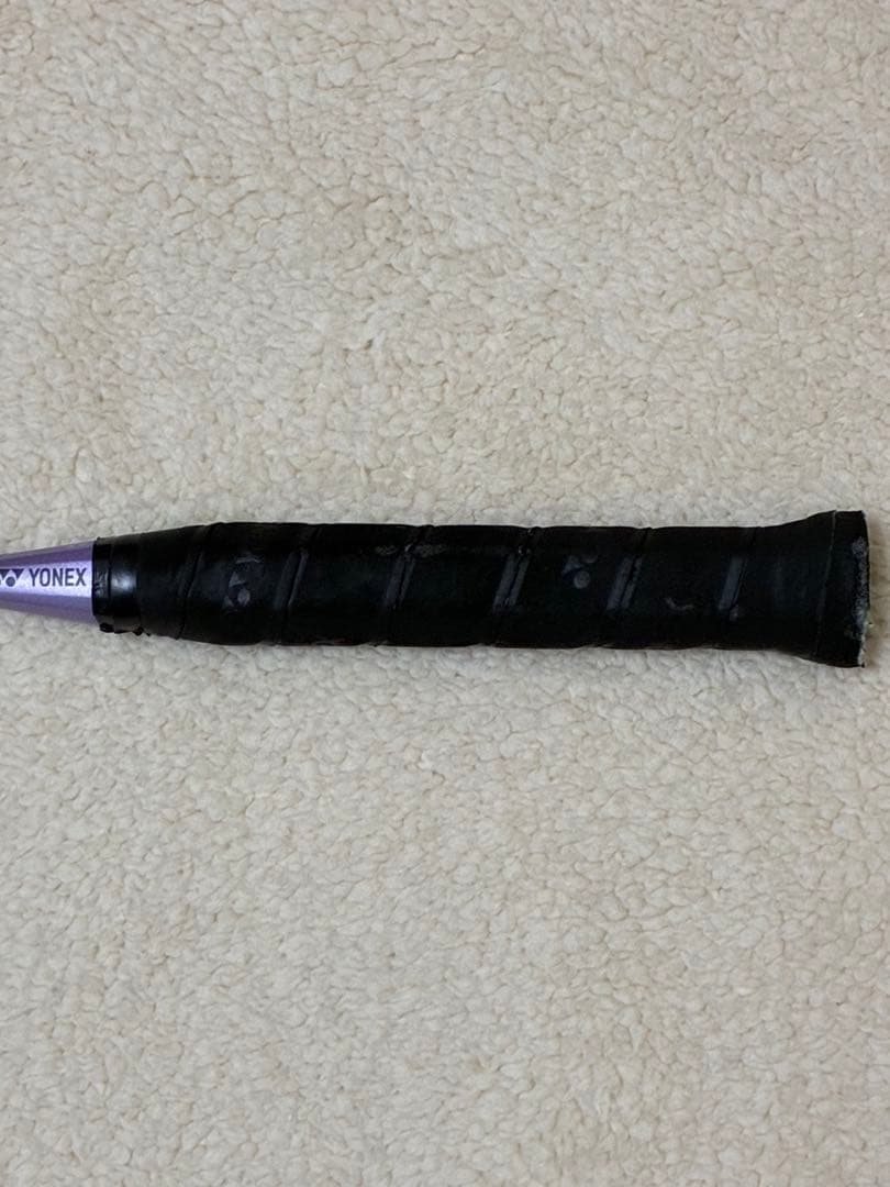 YONEX NANOFLARE200 バドミントンラケット（ケース付き）