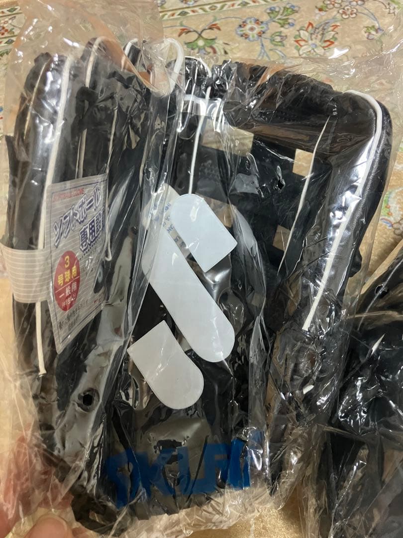 新品　ファルコン 一般用ソフトボールグラブFGS-311 ブラック ２個セット