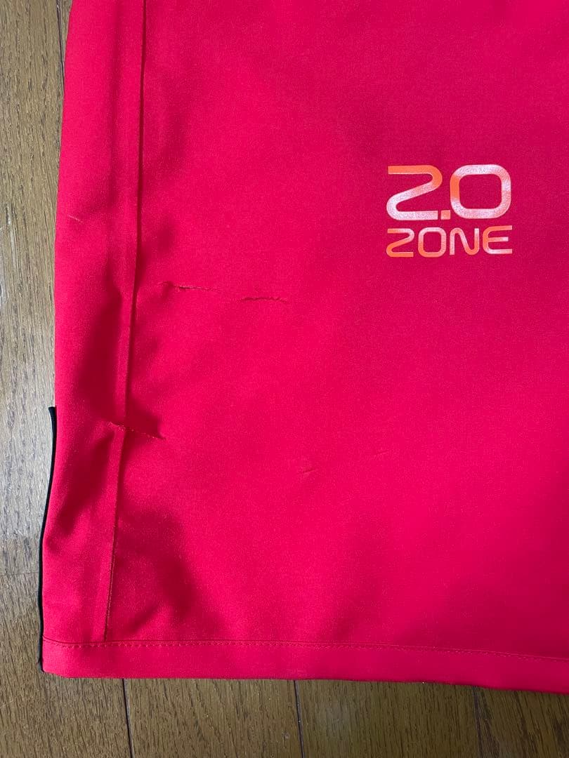 オンヨネ　2.0ZONE スキーウェア
