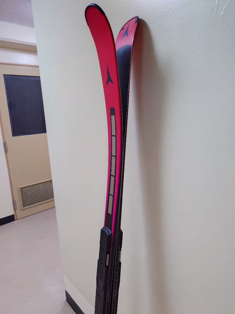 【ジャンク品】ATOMIC REDSTER G9RS 25-26ビンディングなし