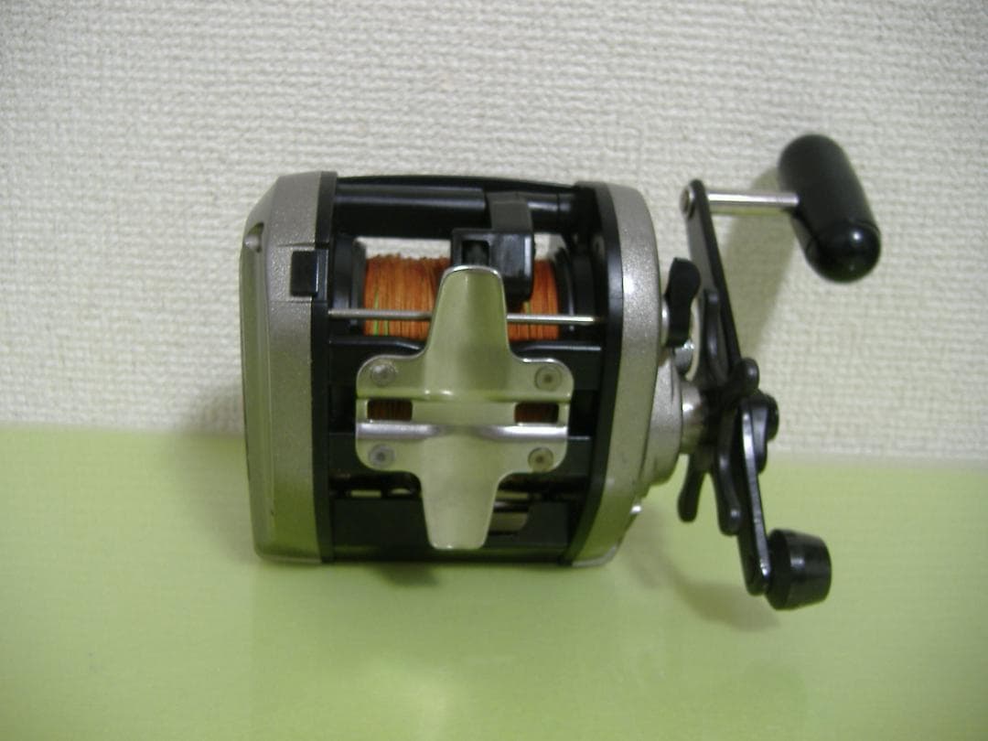 【DAIWA TANA SENSOR GS-50 フィッシングリール 】