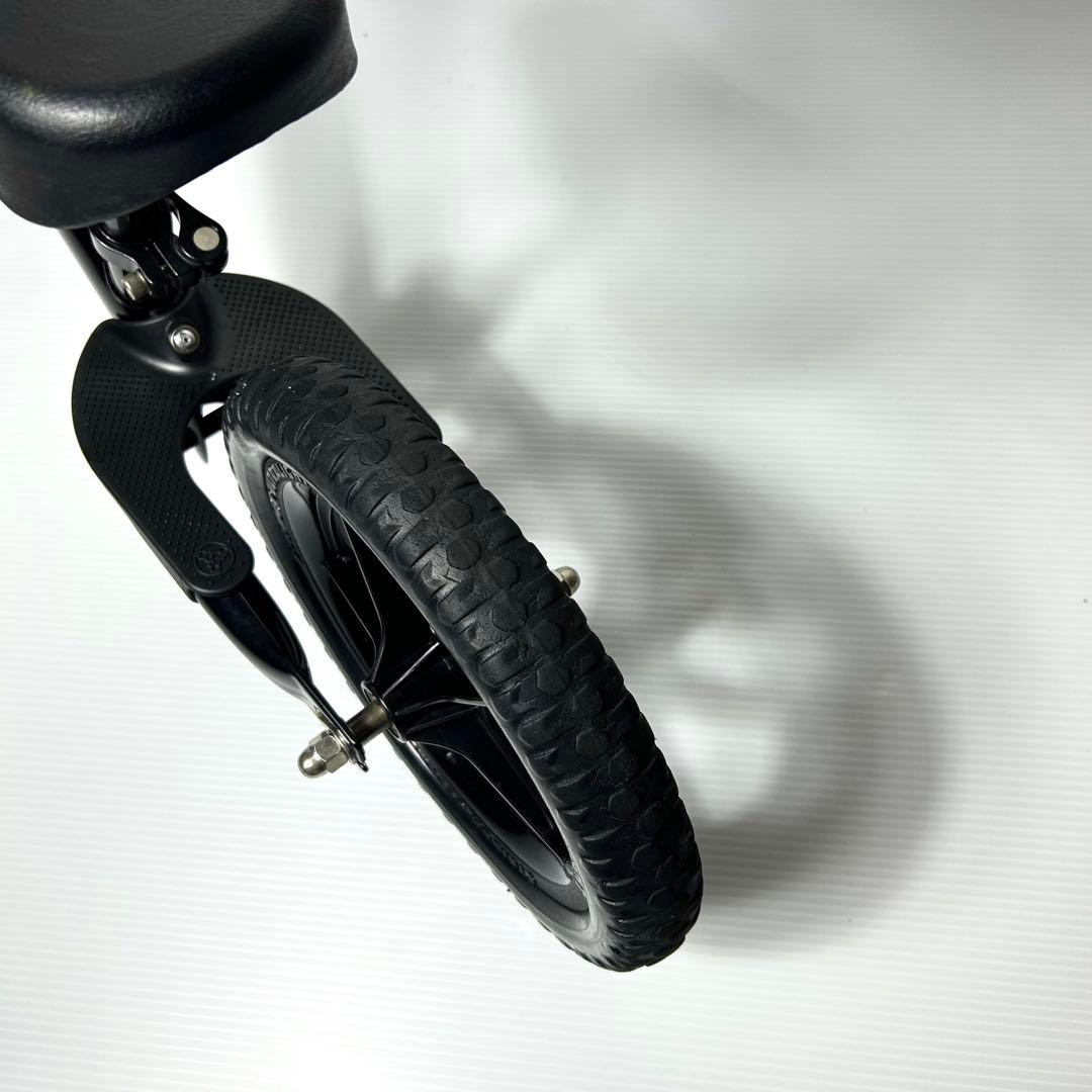 美品☆ストライダー スポーツ ブラック 黒 キックバイク 補助なし