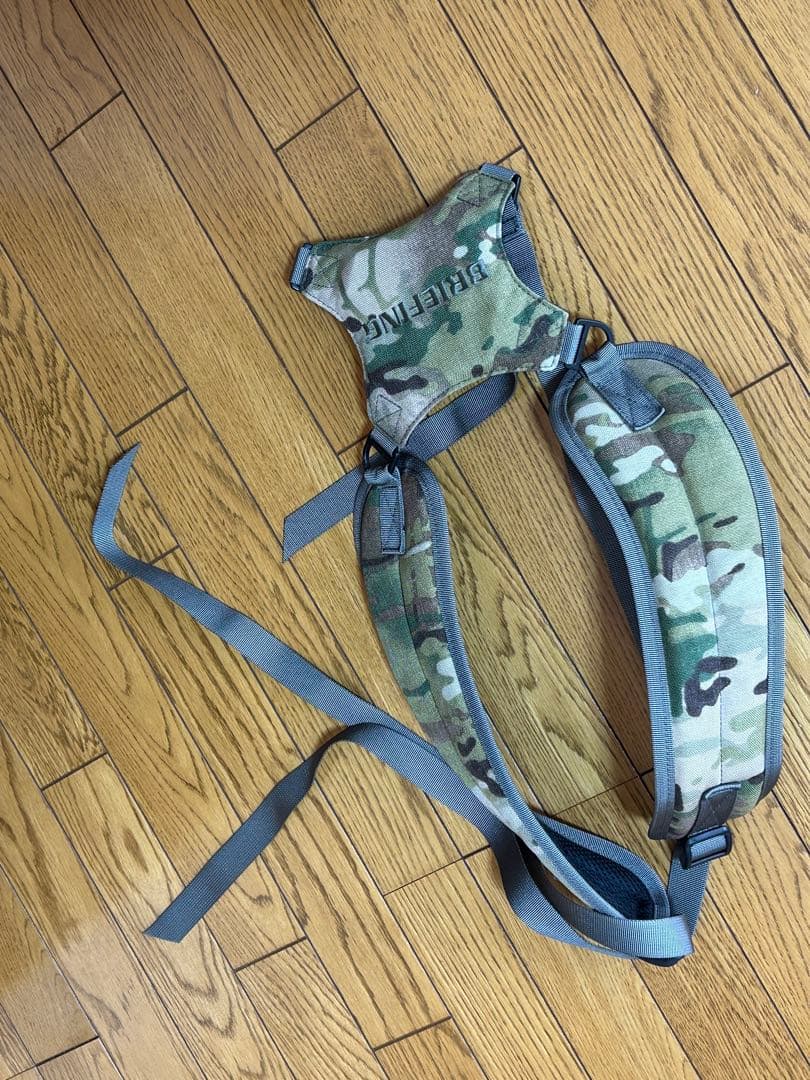 BRIEFING CR-4 マルチカム　 ショルダー2本付き