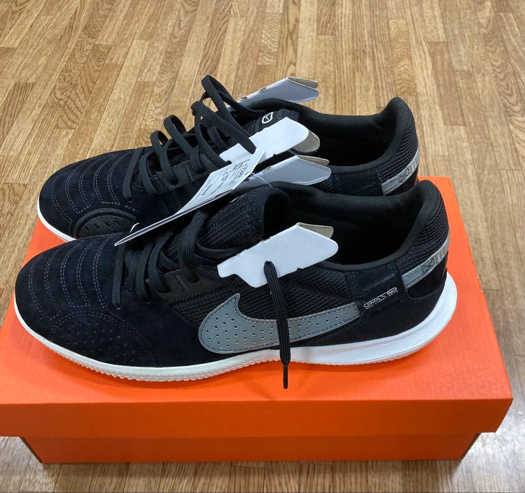 シューズ NIKE STREETGATO