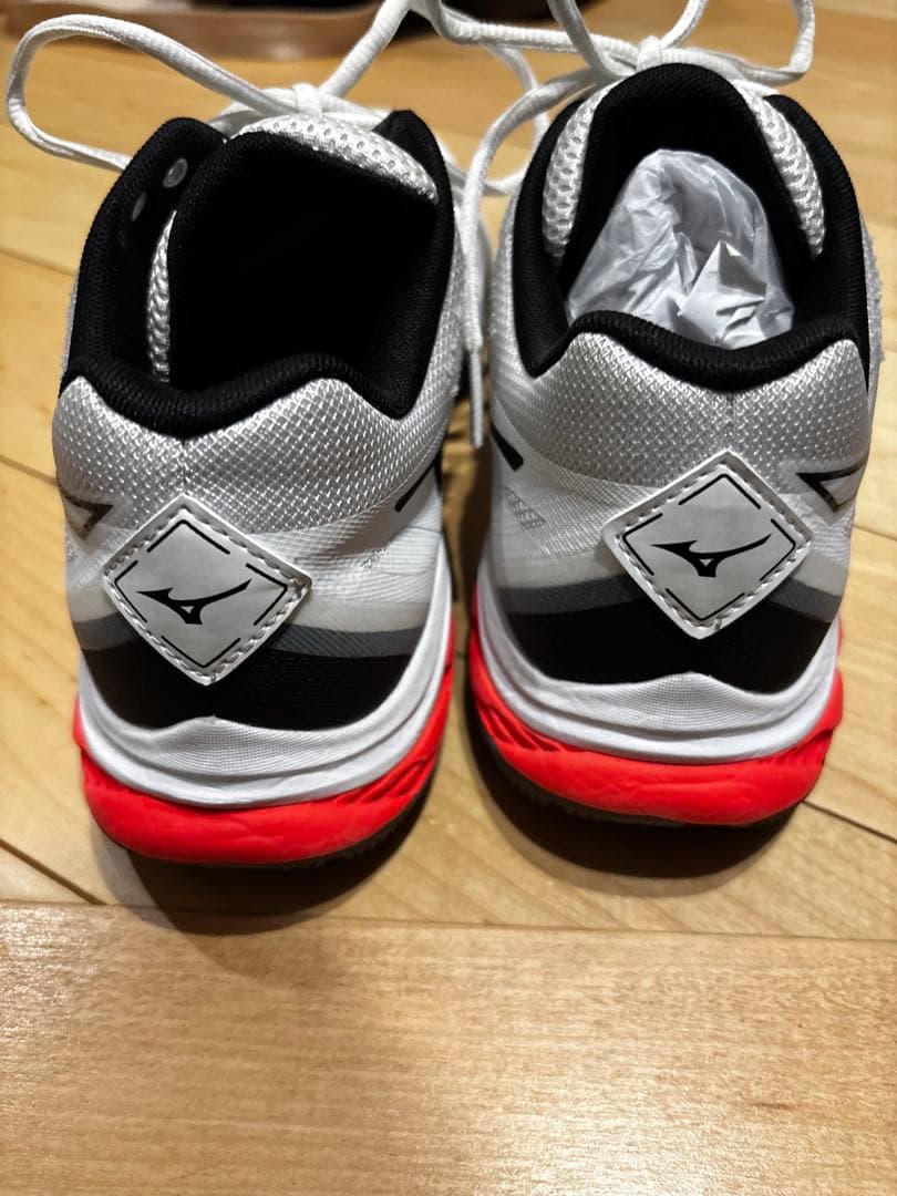 Mizuno ウエーブファング2 バドミントンシューズ 27.5cm