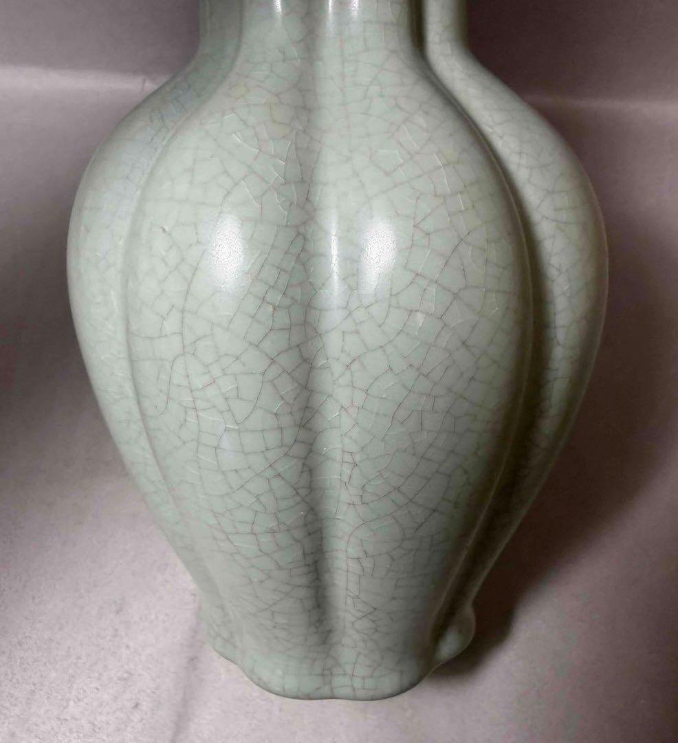 中国 瓜稜花口瓶　u6260310