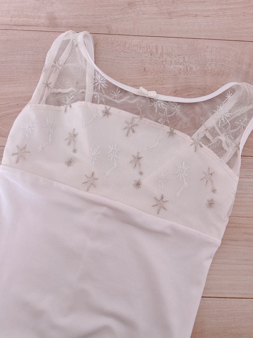 【チャコット】刺繍レオタード 130 淡いピンク