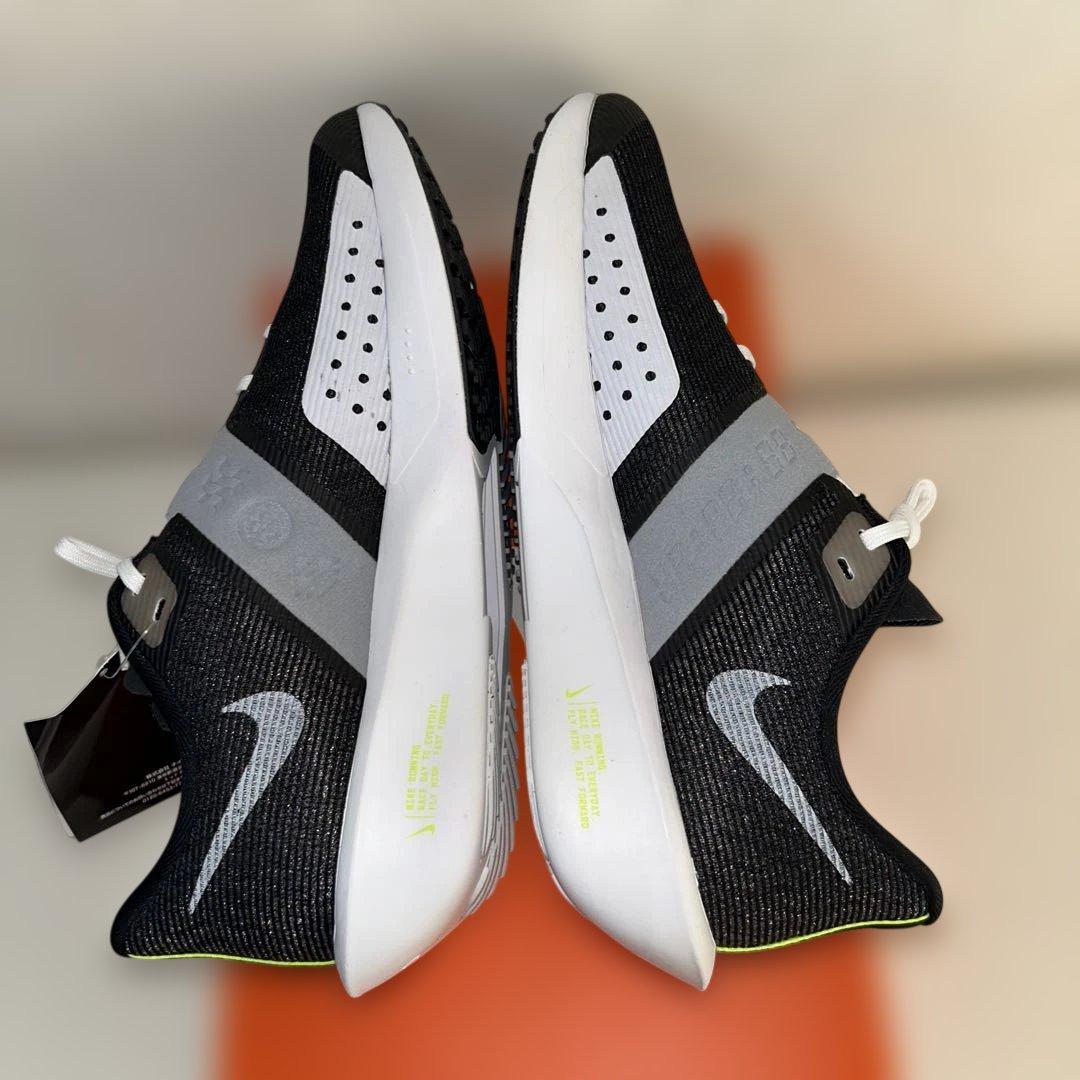 NIKE ナイキ エアズームライバルフライ 4