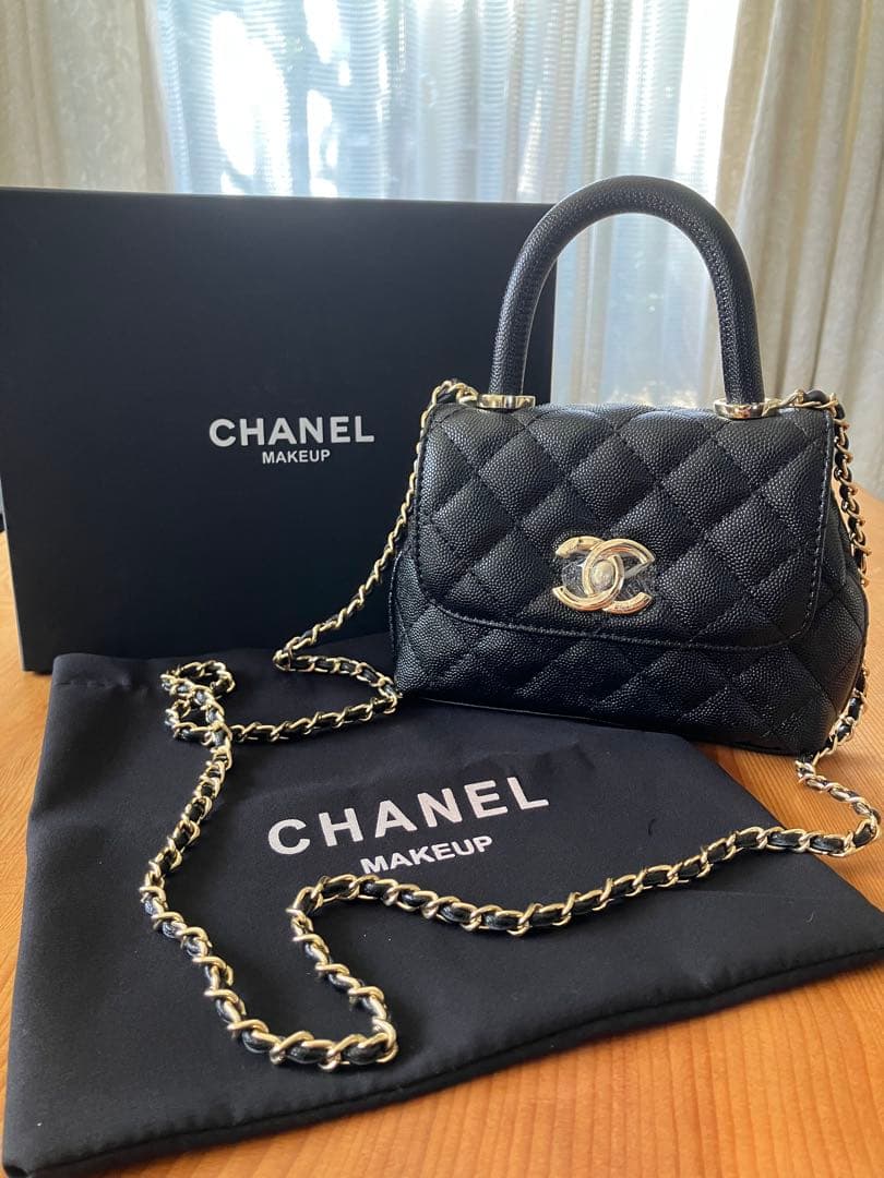 【非売品】CHANEL ブラック キルティング ミニショルダーバッグ