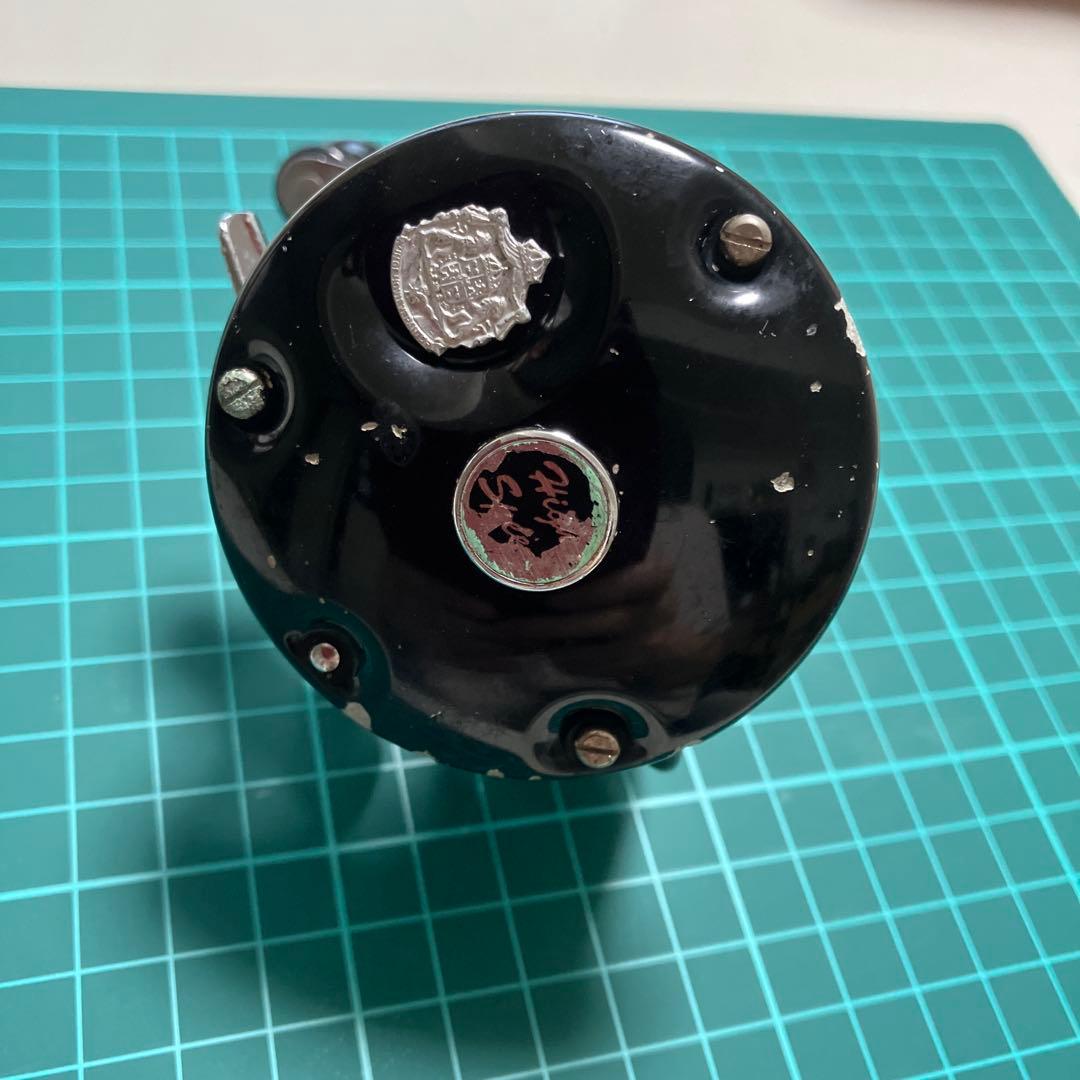ABU Ambassadeur 5600CA ベイトリール 黒