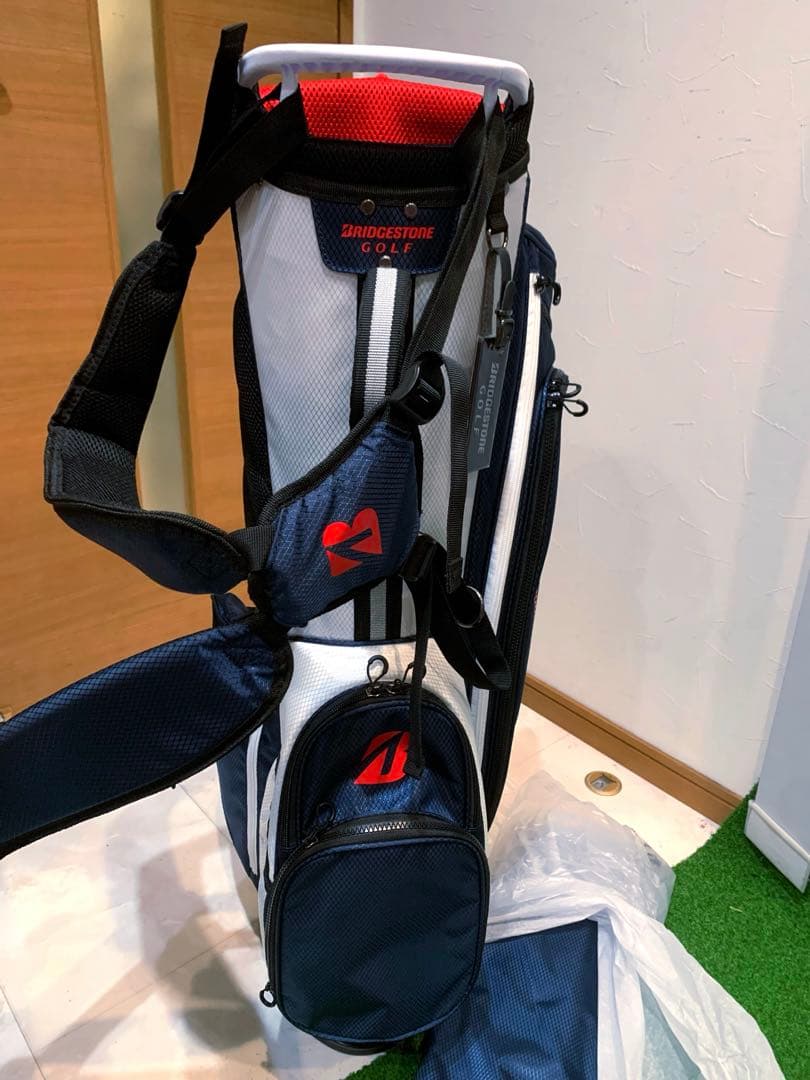 新品未使用　ブリヂストン　ツアーB スタンド　キャディバッグ　CBG423