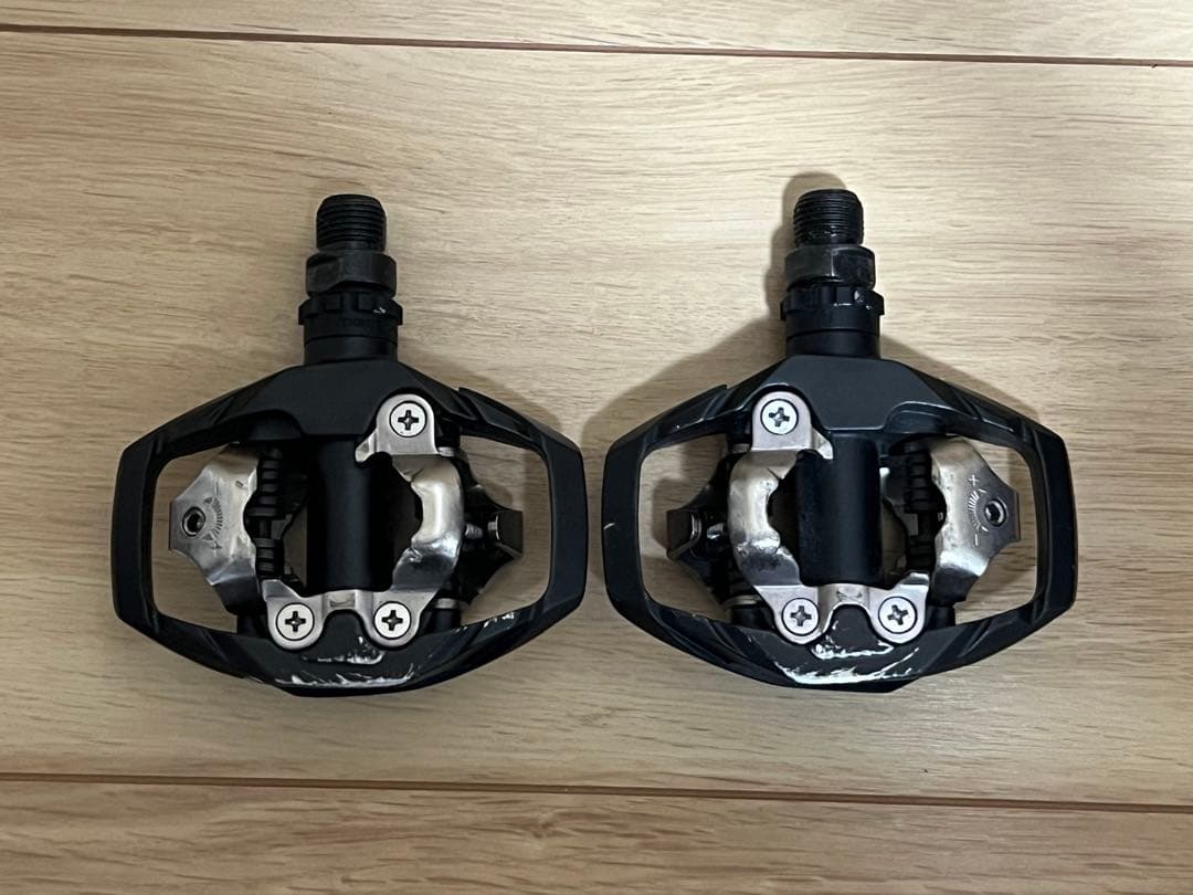 SHIMANO ビンディングシューズ　SPDペダル　クリートセット