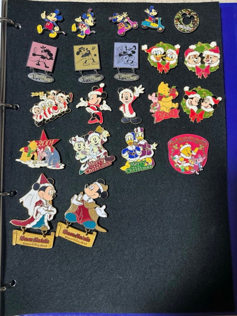 ディズニーレアピンバッチ