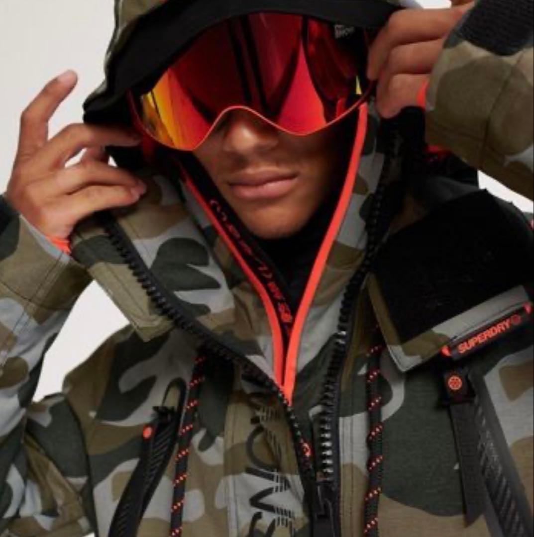 SUPERDRY 迷彩柄 スノーウェア　 別ブランドスノーパンツセット