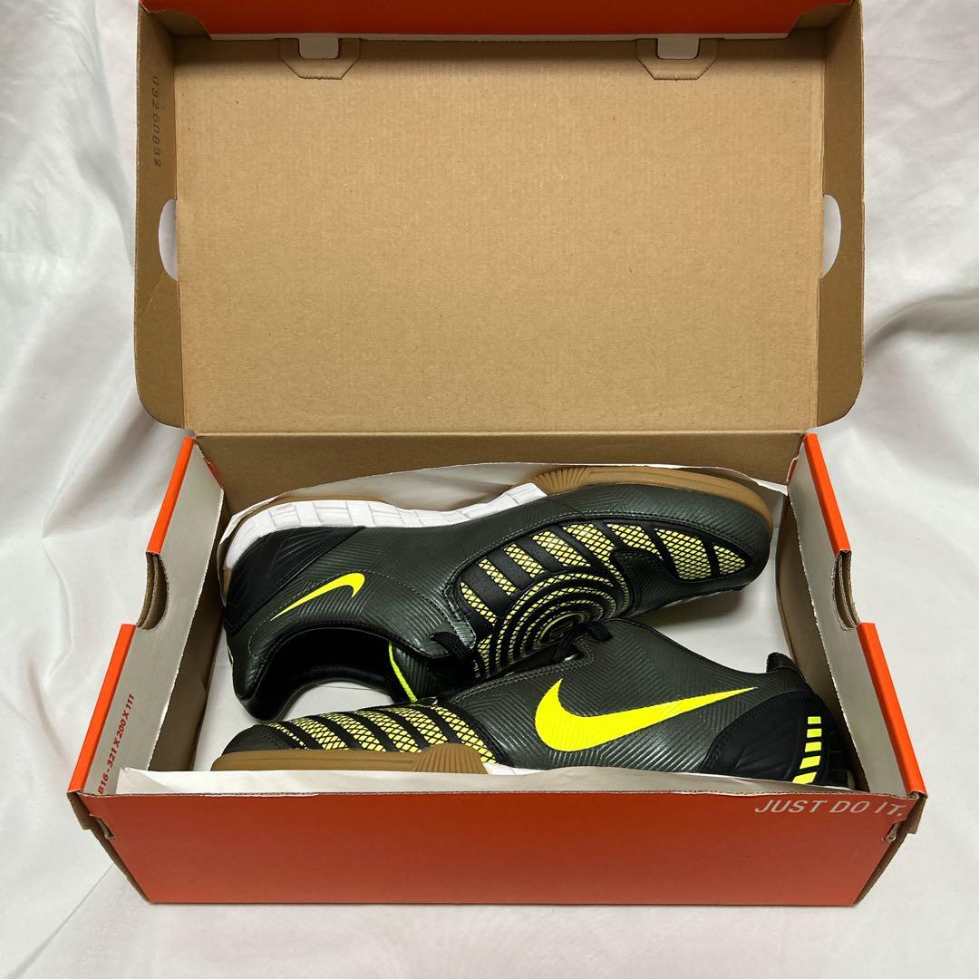 未使用級 NIKE ナイキ TOTAL 90 SHOOT Ⅱ IC トータル90