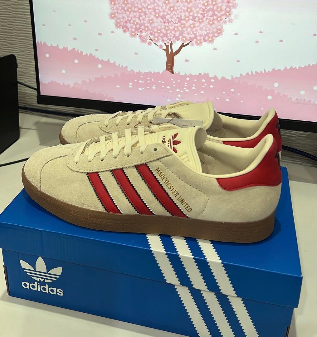 Manchester United × adidas Gazelle