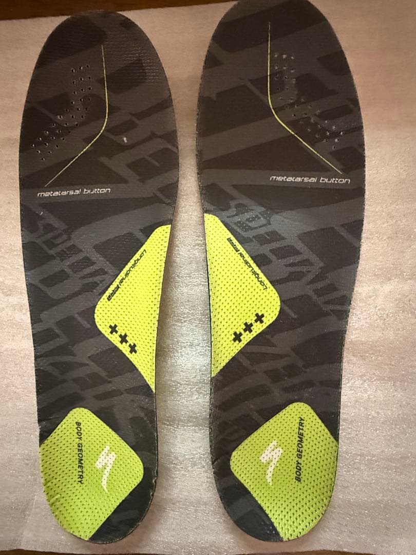 スペシャライズドのロードバイクシューズ 「Comp Road Shoe」