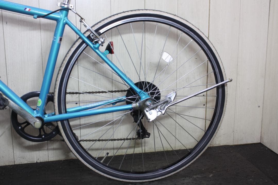 b*g様 定価43,856円ルノー700C シマノ6速アルミ 440mm クロス