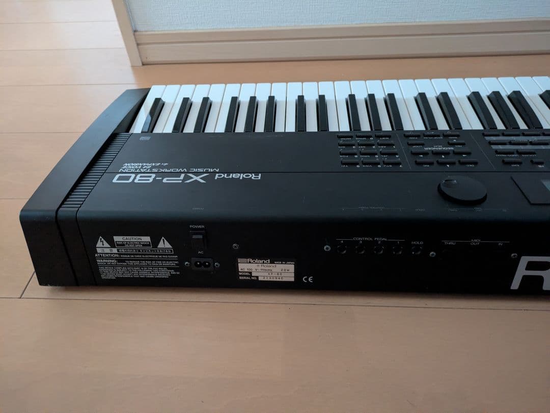 Roland　シンセサイザー　XP-80　ジャンク扱い品