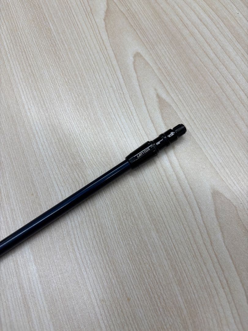 テーラーメイドスリーブ付き USベンタスブルー 5S