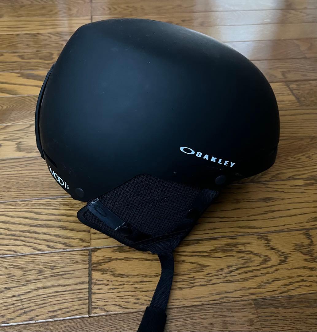 Oakley MOD1 proマットブラック ヘルメット